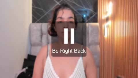 Snapshot of roxanne_dl chatting on September 19, 12:04 pm Roxanna online show from September 19, 12:04 pm