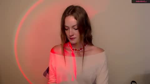 Roxa online show from September 29, 2:22 pm