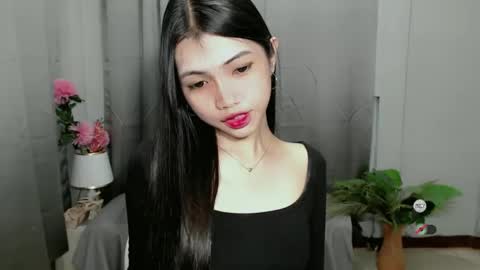 Roxie online show from February 3, 9:39 pm