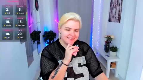 Roxie online show from October 11, 8:33 pm