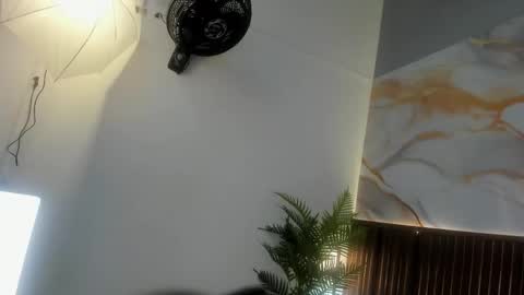 Roxie  online show from January 17, 12:34 pm