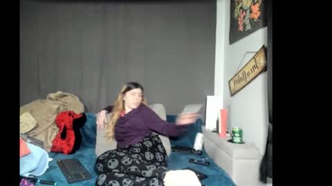 roxihazeleyes online show from February 20, 6:19 am