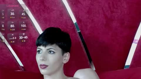 Snapshot of roxxy_rouge chatting on October 13, 5:26 pm Roxy online show from October 13, 5:26 pm