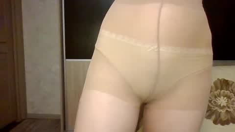 Roxxy Wharton online show from November 17, 7:53 am