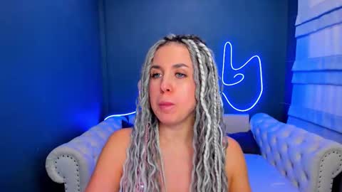 Roxy online show from February 3, 6:40 am