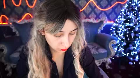 roxy_rayy online show from January 15, 7:05 am