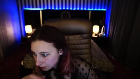 roxy_rayy online show from March 4, 8:27 pm