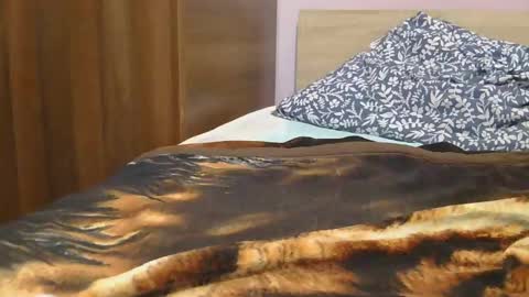 roxy secrets online show from March 3, 6:42 pm