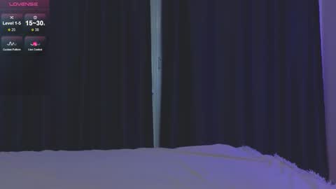 Roxy online show from September 23, 9:02 pm