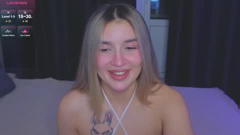 Roxy online show from September 19, 7:35 pm