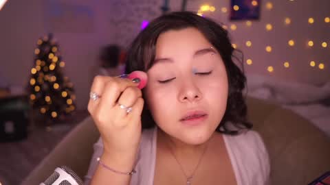 roxysuh online show from January 2, 8:06 am
