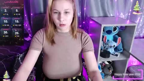 angela online show from January 9, 1:10 am