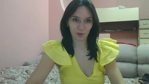 Snapshot of roza05x chatting on September 15, 6:37 pm Roza05x online show from September 15, 6:37 pm