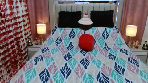 rubi82_ online show from September 29, 2:16 am