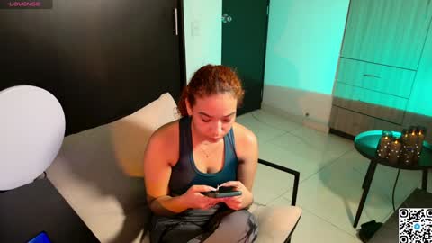 Snapshot of rubi_star chatting on December 5, 9:39 pm Rubi online show from December 5, 9:39 pm