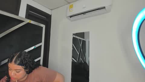 Snapshot of rubyxht chatting on October 21, 12:42 pm rubyxht online show from October 21, 12:42 pm