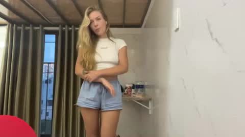 KaY online show from July 4, 11:28 am