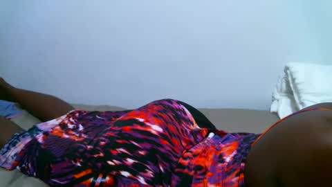 Snapshot of rukaia chatting on February 9, 9:39 pm sasha online show from February 9, 9:39 pm