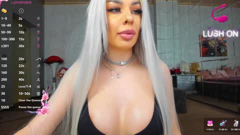 Snapshot of russian_ava chatting on January 9, 3:26 am Ava online show from January 9, 3:26 am