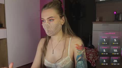 Mary online show from November 12, 10:57 am