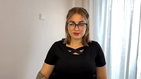 Nika online show from October 8, 1:26 pm