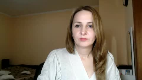 Ruth online show from November 22, 7:49 pm