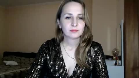 Ruth online show from December 20, 5:50 pm