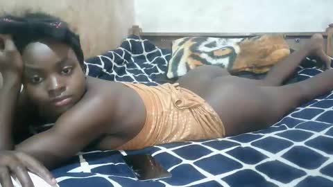 ruu_prettygal online show from February 15, 7:51 am