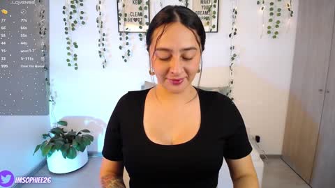 Snapshot of s0phie_26 chatting on January 11, 1:37 am Sofia Independent Model online show from January 11, 1:37 am