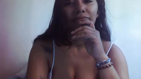 Snapshot of saavaghechick chatting on December 10, 3:55 pm Jeane online show from December 10, 3:55 pm