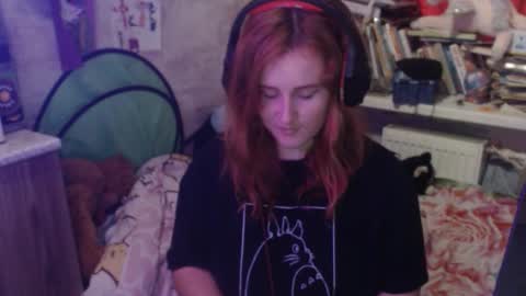 Snapshot of sabochka888 chatting on October 14, 7:11 am sabochka888 online show from October 14, 7:11 am