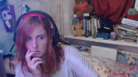 Snapshot of sabochka888 chatting on September 24, 6:07 pm sabochka888 online show from September 24, 6:07 pm