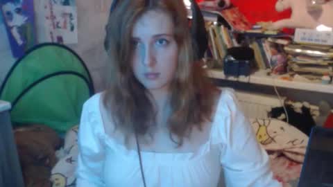 Snapshot of sabochka888 chatting on October 13, 7:00 am sabochka888 online show from October 13, 7:00 am