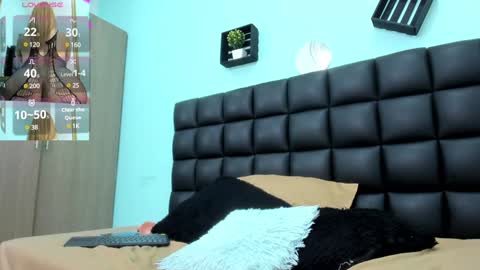 Snapshot of sabrina_med chatting on February 7, 11:12 am sabrina online show from February 7, 11:12 am