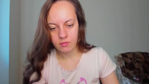 Snapshot of sabrina_tin chatting on September 15, 9:06 am sabrina_tin online show from September 15, 9:06 am