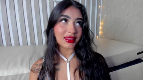 mariana  online show from December 26, 10:09 pm
