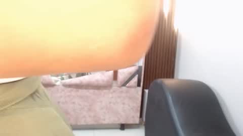 Snapshot of sabrinaroosa202cl chatting on October 17, 11:24 am sabrinaroosa202cl online show from October 17, 11:24 am