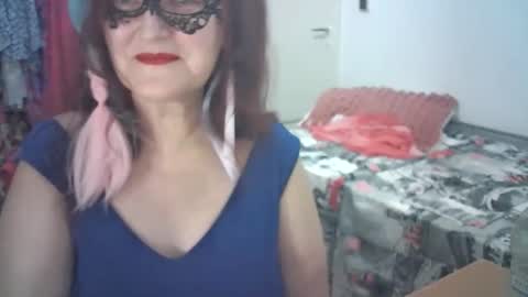 SabrinaXlovess online show from September 11, 5:35 pm