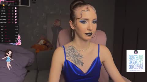 Snapshot of sabrinkaa chatting on September 17, 9:02 pm Sabi Ryder new acc online show from September 17, 9:02 pm