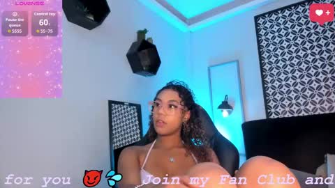 Sophie online show from September 23, 4:32 am