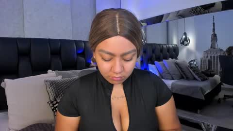 Snapshot of sadiefoster chatting on September 24, 1:54 pm Sadie online show from September 24, 1:54 pm