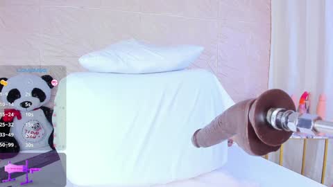 Snapshot of sahara1106 chatting on February 2, 1:30 pm Danella online show from February 2, 1:30 pm