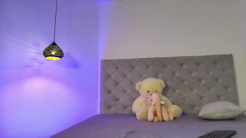 S A H M A N T A   R O S E online show from February 27, 4:23 am