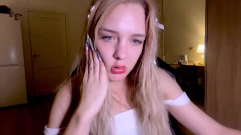 Sofia online show from October 24, 6:26 pm