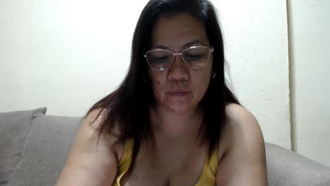 Snapshot of saint_flowerxxx chatting on January 4, 6:19 pm saint_flowerxxx online show from January 4, 6:19 pm