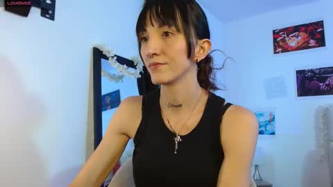 Sakura Skinny online show from February 19, 3:05 pm