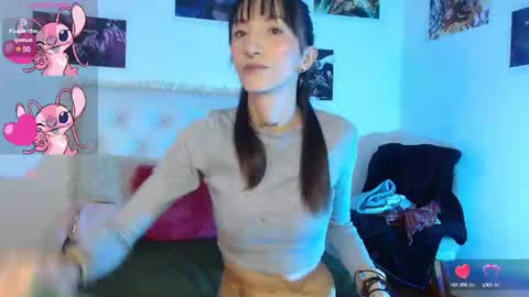 Sakura Skinny online show from January 22, 2:14 pm