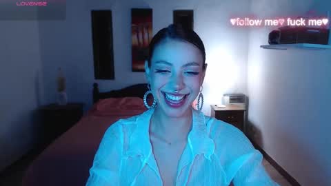 Snapshot of sakuraa_beauty chatting on February 28, 5:26 am Sakura online show from February 28, 5:26 am