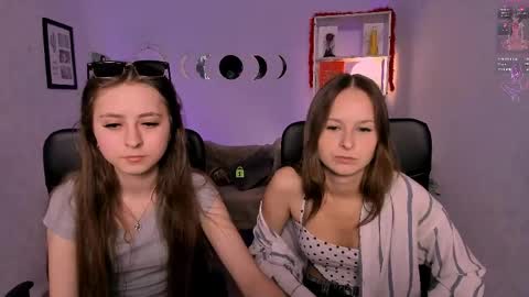 sally_meow online show from May 7, 12:20 pm