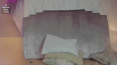 Snapshot of salma_lutz chatting on October 17, 5:38 pm Marcela online show from October 17, 5:38 pm